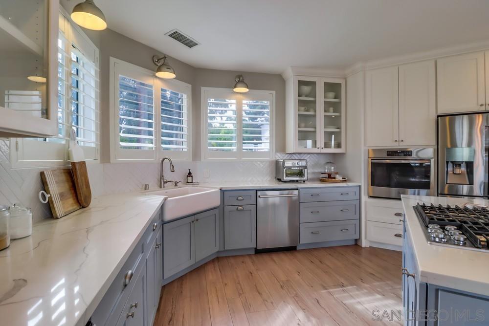 Detail Gallery Image 22 of 75 For 1152  via Conejo, Escondido,  CA 92029 - 4 Beds | 3 Baths