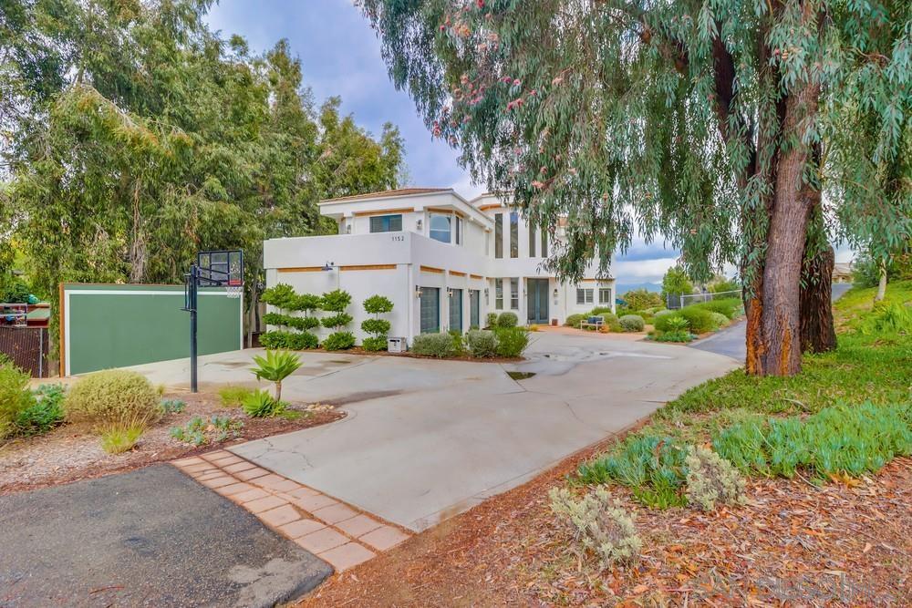 Detail Gallery Image 5 of 75 For 1152  via Conejo, Escondido,  CA 92029 - 4 Beds | 3 Baths