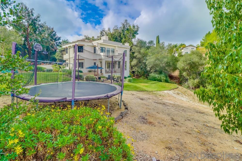 Detail Gallery Image 71 of 75 For 1152  via Conejo, Escondido,  CA 92029 - 4 Beds | 3 Baths