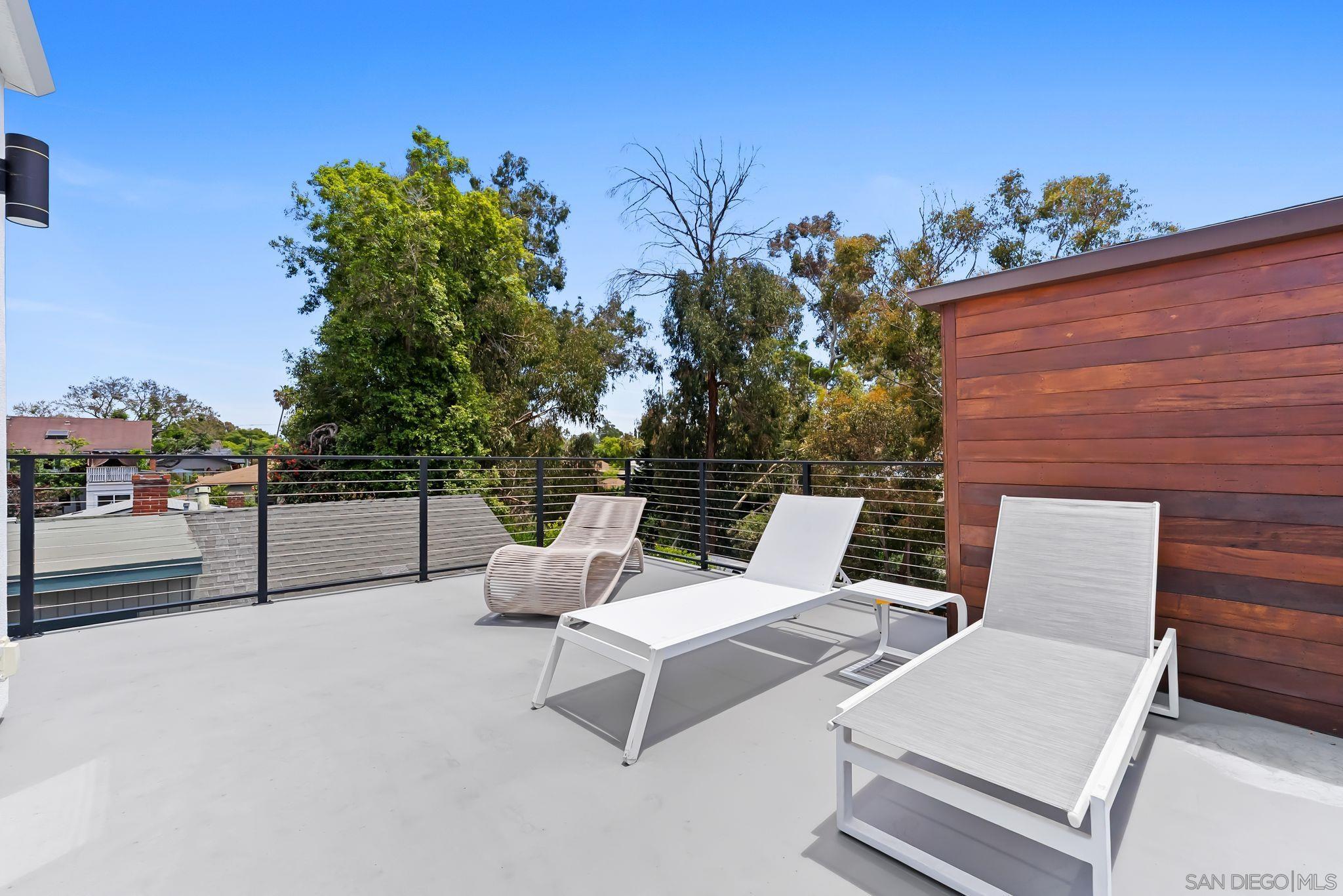 Detail Gallery Image 39 of 41 For 1034  Pennsylvania Avenue, San Diego,  CA 92103 - 4 Beds | 3/2 Baths