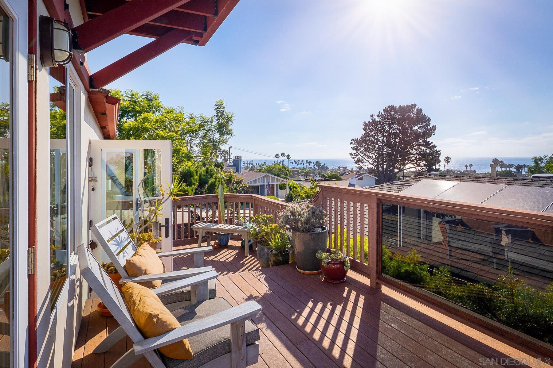 Detail Gallery Image 24 of 36 For 4506  Point Loma Ave, San Diego,  CA 92107 - 4 Beds | 3 Baths