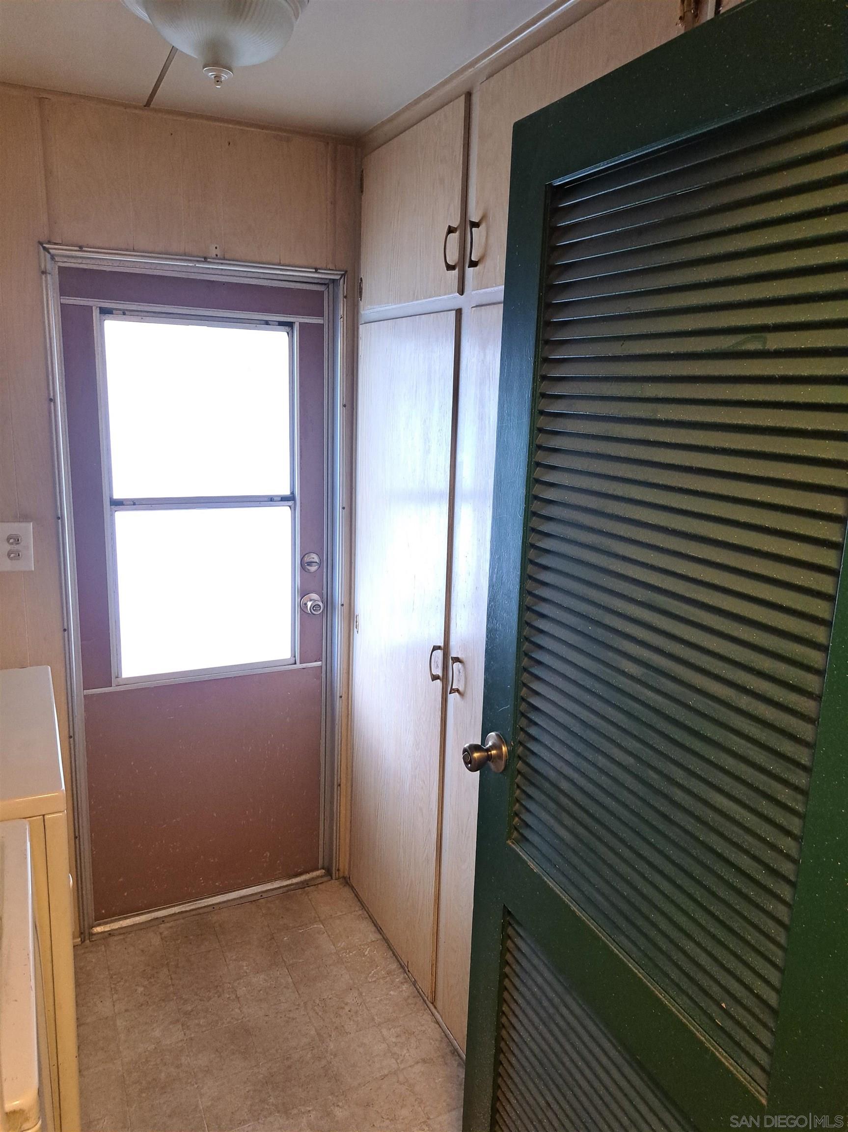 Detail Gallery Image 15 of 22 For 2  Bahia Ln, Oceanside,  CA 92058 - 2 Beds | 2 Baths