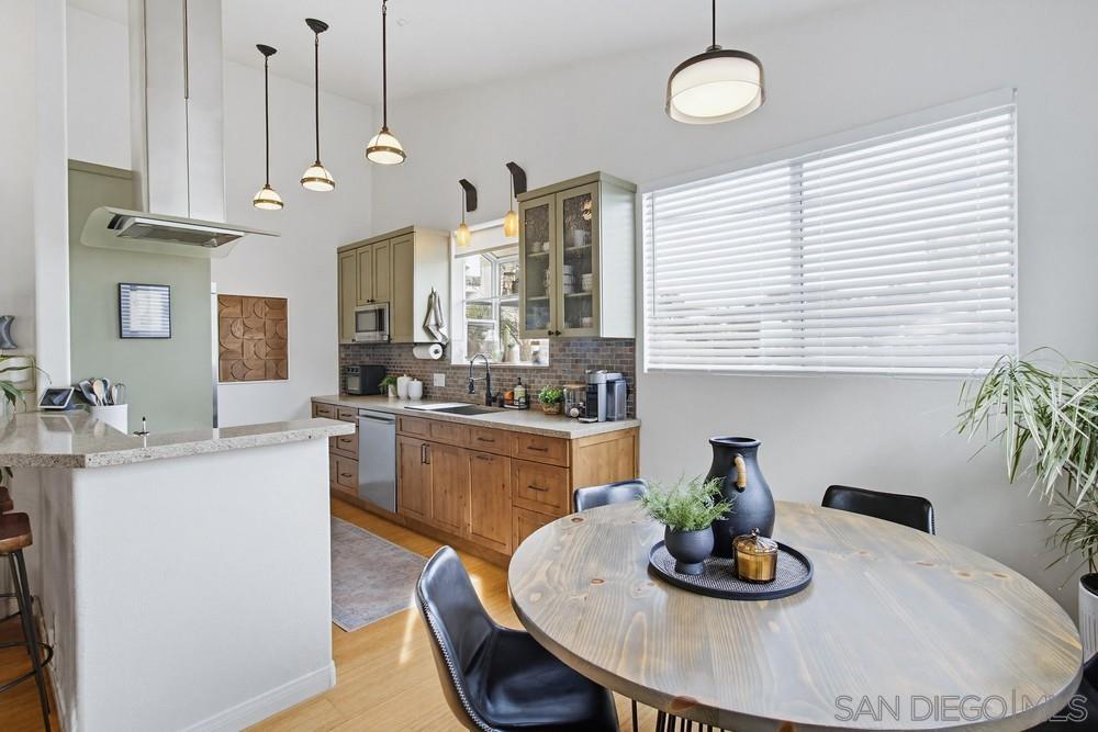 Detail Gallery Image 16 of 42 For 3617  4th Ave  #6,  San Diego,  CA 92103 - 2 Beds | 2 Baths