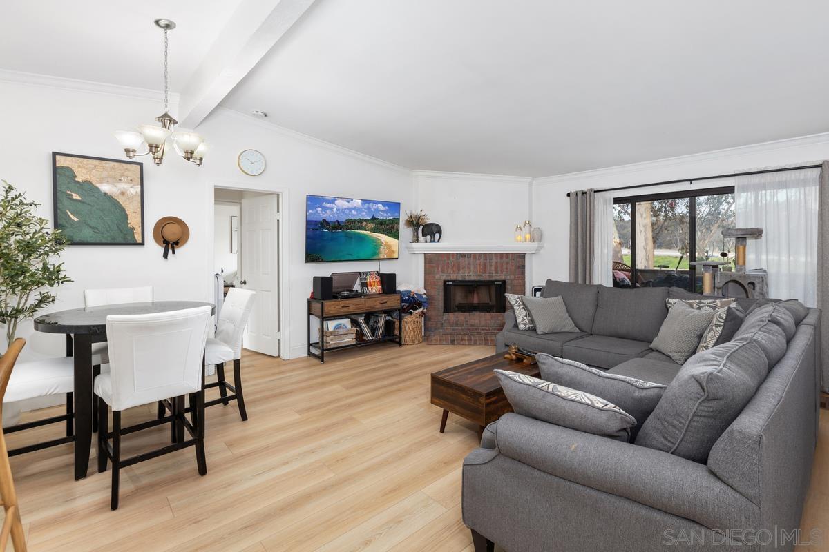 Detail Gallery Image 4 of 46 For 8860  Villa La Jolla  #314,  La Jolla,  CA 92037 - 2 Beds | 2 Baths