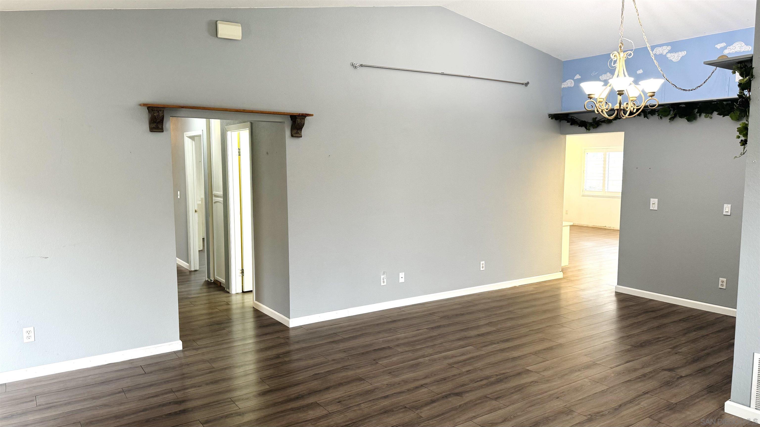 Detail Gallery Image 37 of 38 For 39607  Firethorn Court, Murrieta,  CA 92563 - 4 Beds | 2 Baths