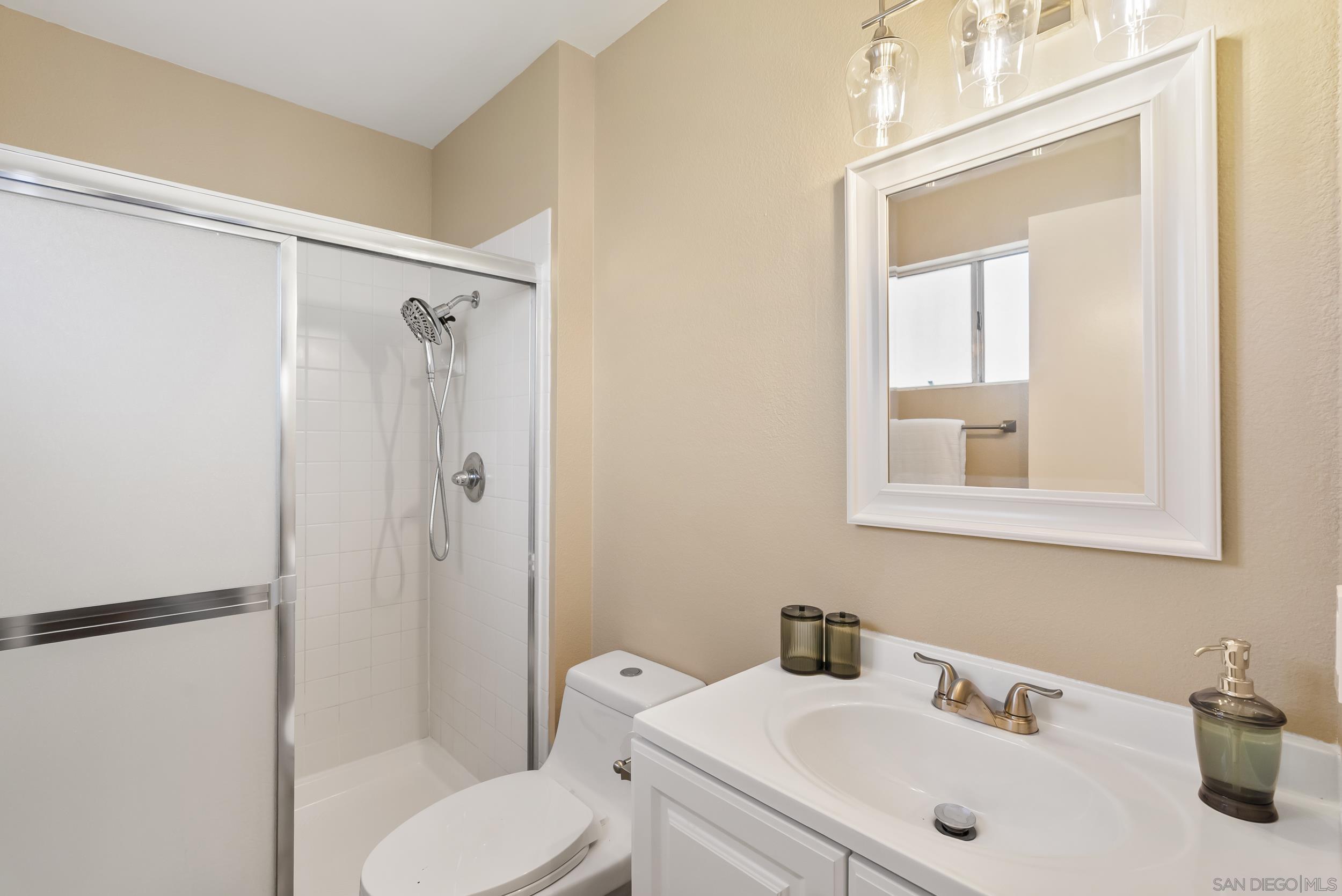 Detail Gallery Image 18 of 30 For 7427  Kamwood St, San Diego,  CA 92126 - 3 Beds | 2 Baths