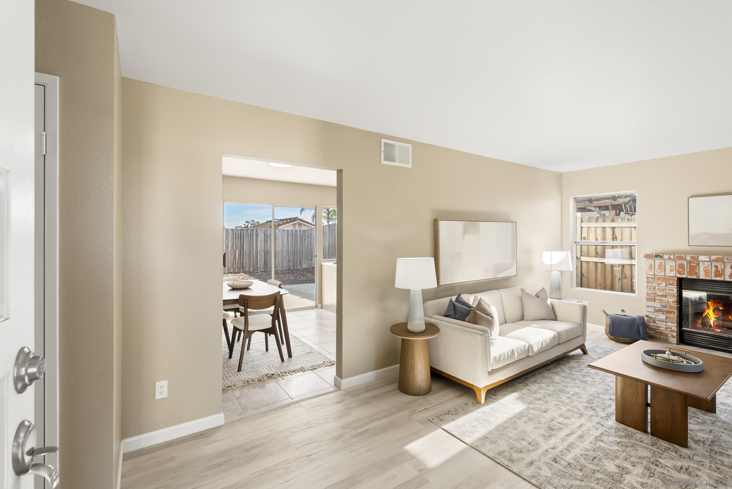 Detail Gallery Image 2 of 30 For 7427  Kamwood St, San Diego,  CA 92126 - 3 Beds | 2 Baths