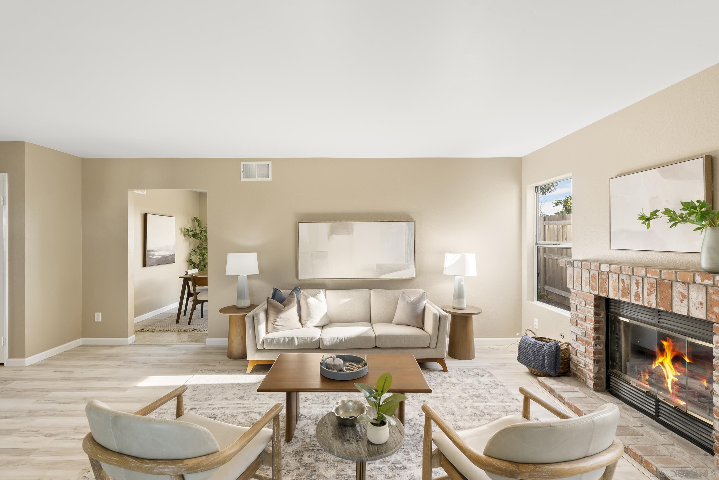 Detail Gallery Image 6 of 30 For 7427  Kamwood St, San Diego,  CA 92126 - 3 Beds | 2 Baths