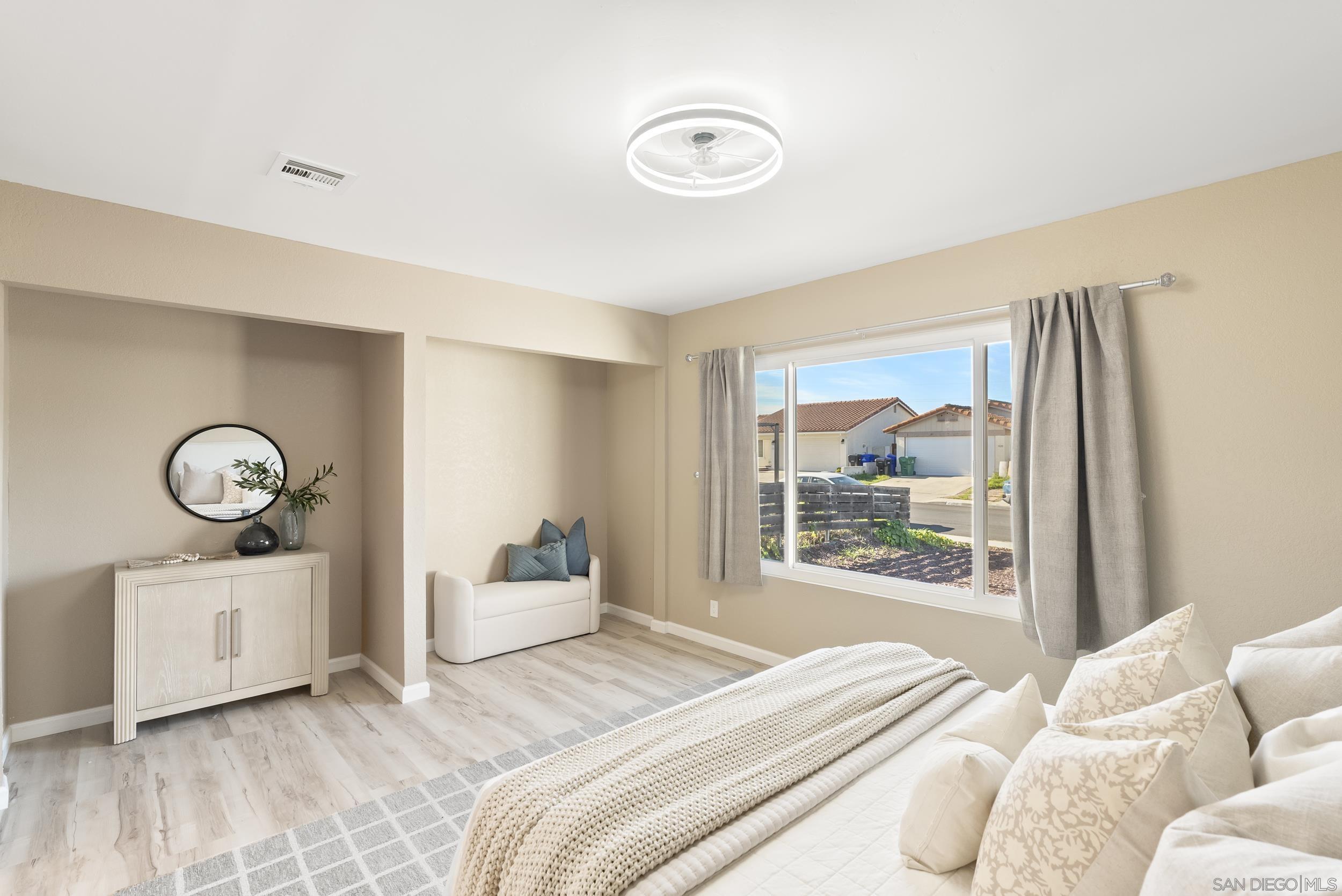 Detail Gallery Image 8 of 30 For 7427  Kamwood St, San Diego,  CA 92126 - 3 Beds | 2 Baths