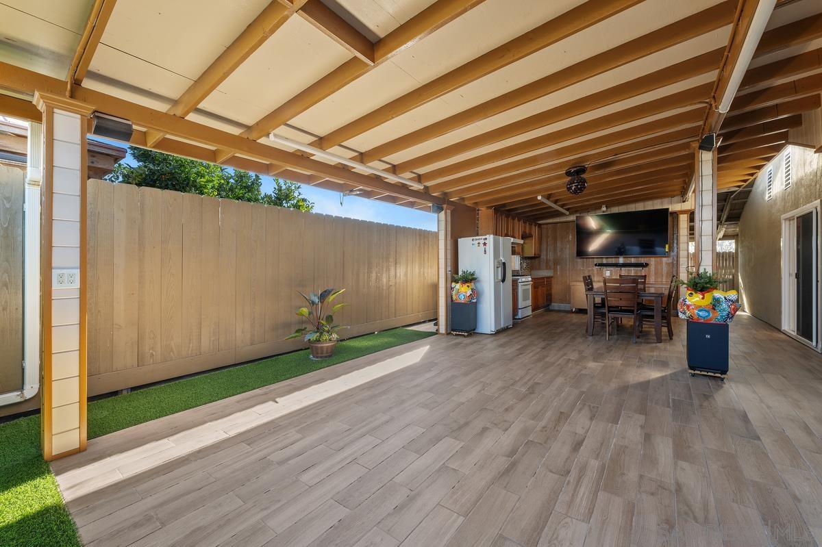 Detail Gallery Image 24 of 27 For 10343  Greenford Dr, San Diego,  CA 92126 - 4 Beds | 2 Baths