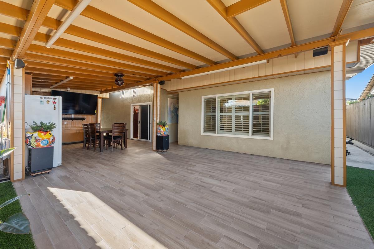 Detail Gallery Image 25 of 27 For 10343  Greenford Dr, San Diego,  CA 92126 - 4 Beds | 2 Baths