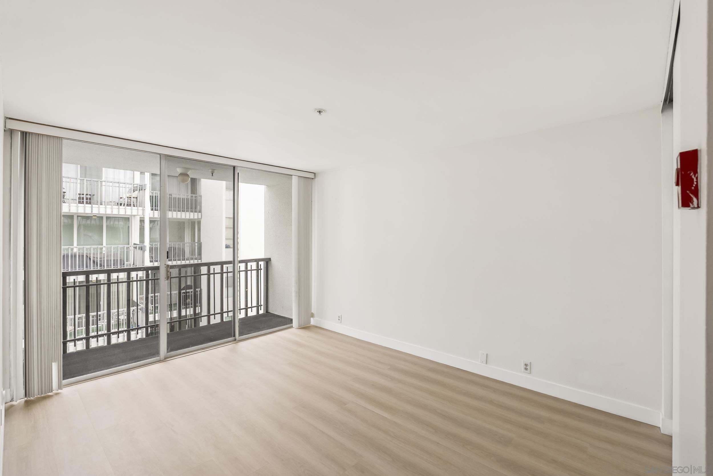 Detail Gallery Image 18 of 35 For 727  Sapphire St  #301,  San Diego,  CA 92109 - 2 Beds | 2 Baths