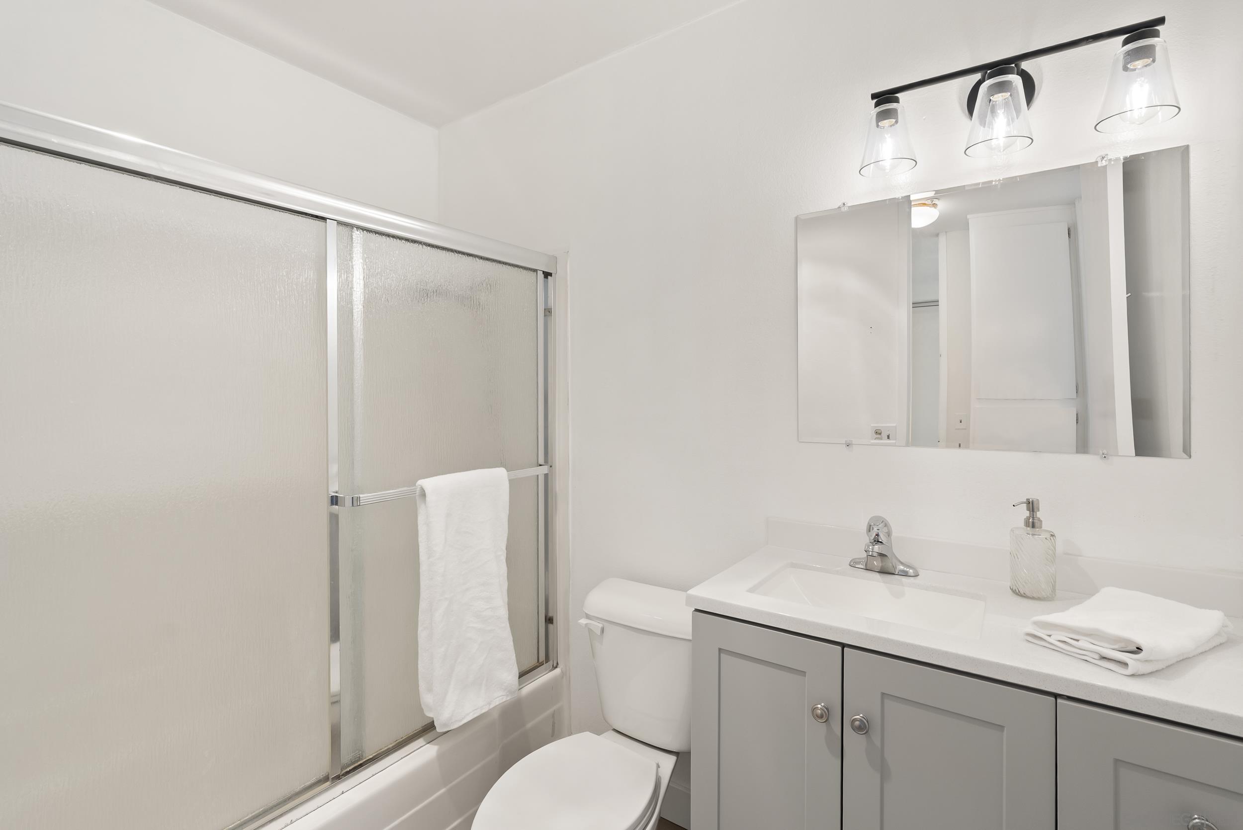 Detail Gallery Image 23 of 35 For 727  Sapphire St  #301,  San Diego,  CA 92109 - 2 Beds | 2 Baths