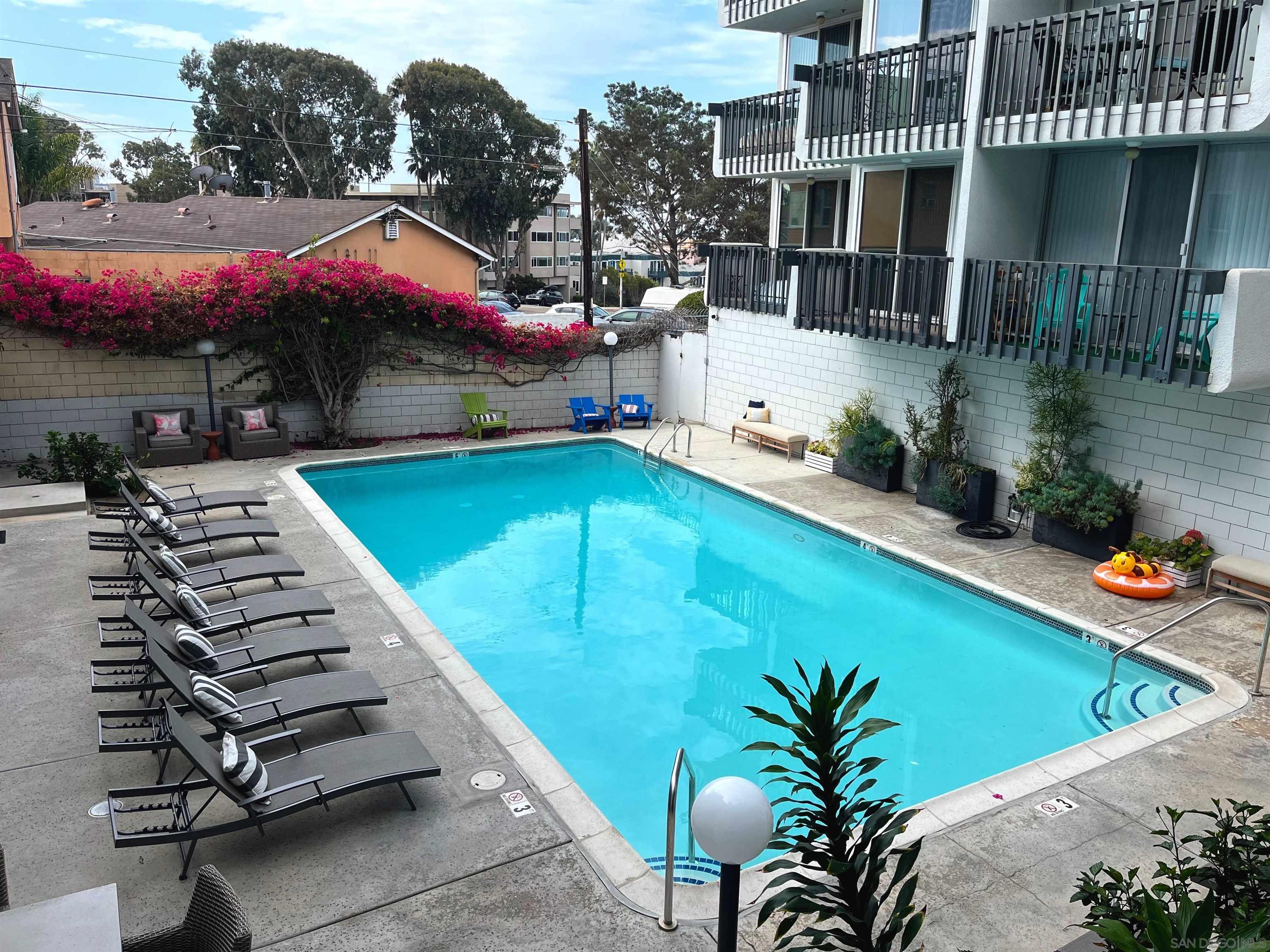 Detail Gallery Image 30 of 35 For 727  Sapphire St  #301,  San Diego,  CA 92109 - 2 Beds | 2 Baths