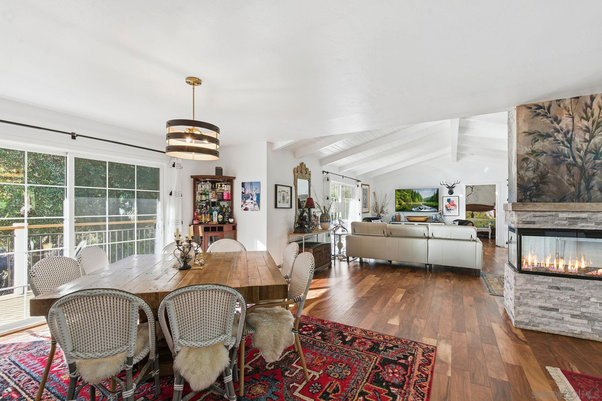 Detail Gallery Image 11 of 74 For 1165  Midway Dr, Alpine,  CA 91901 - 4 Beds | 4 Baths