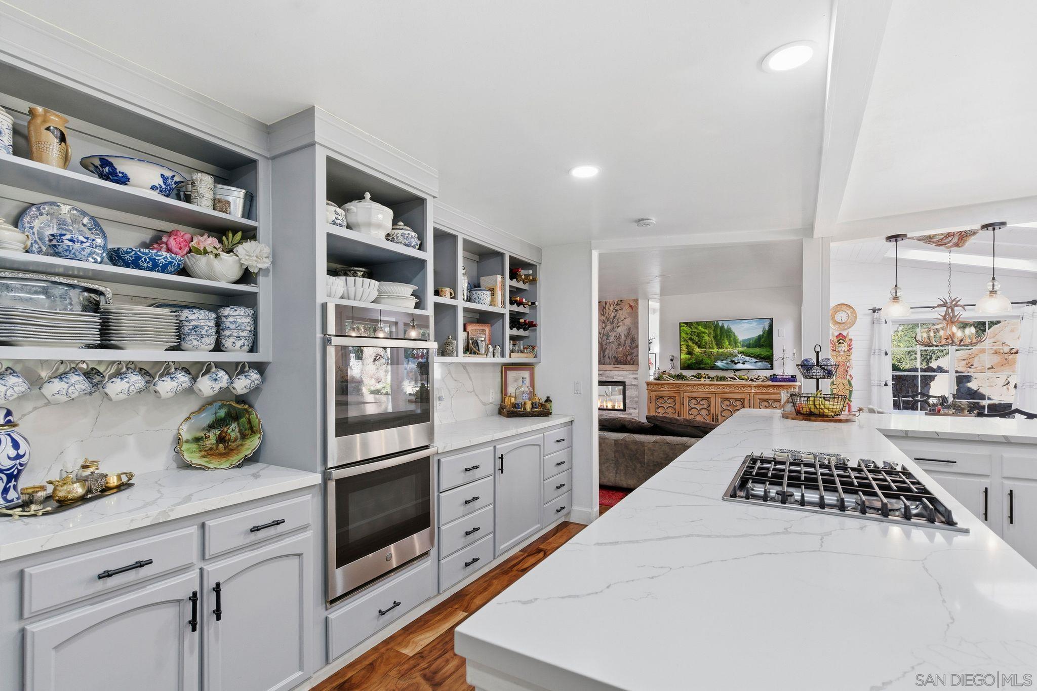 Detail Gallery Image 21 of 74 For 1165  Midway Dr, Alpine,  CA 91901 - 4 Beds | 4 Baths