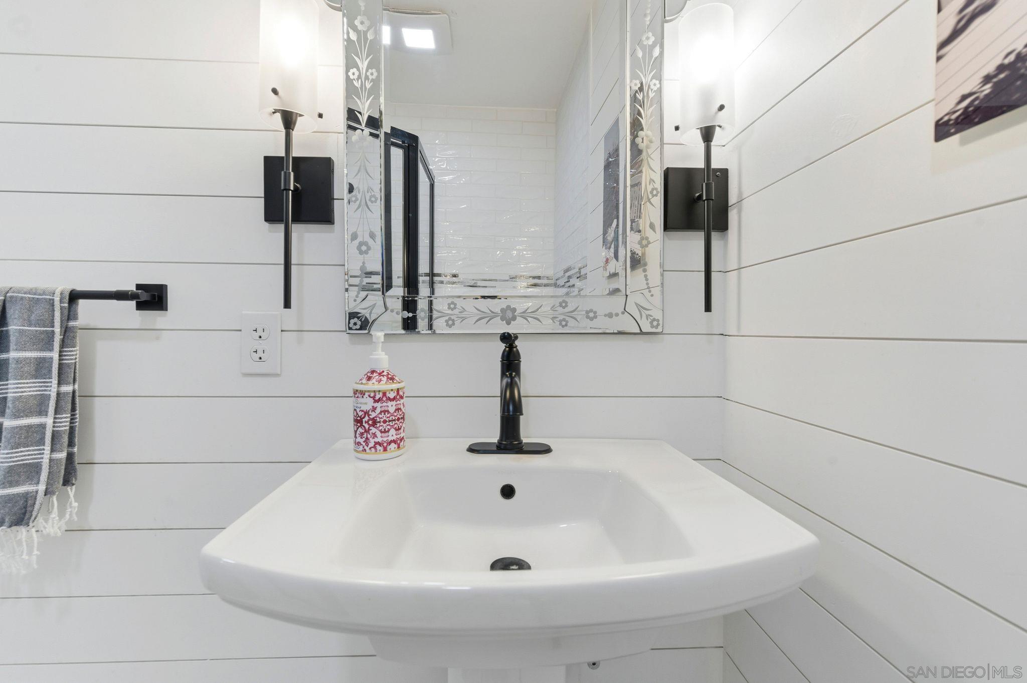 Detail Gallery Image 33 of 74 For 1165  Midway Dr, Alpine,  CA 91901 - 4 Beds | 4 Baths