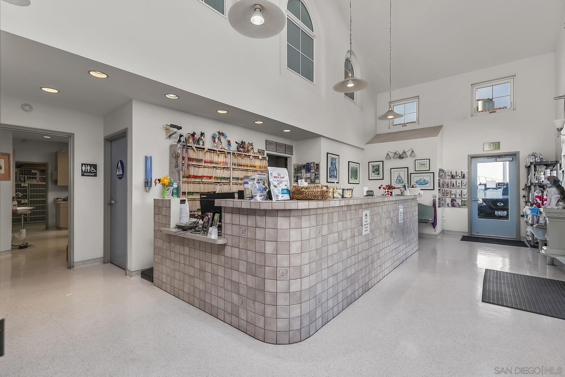 Detail Gallery Image 11 of 27 For 1964  Sunset Cliffs Boulevard, San Diego,  CA 92107 - – Beds | – Baths