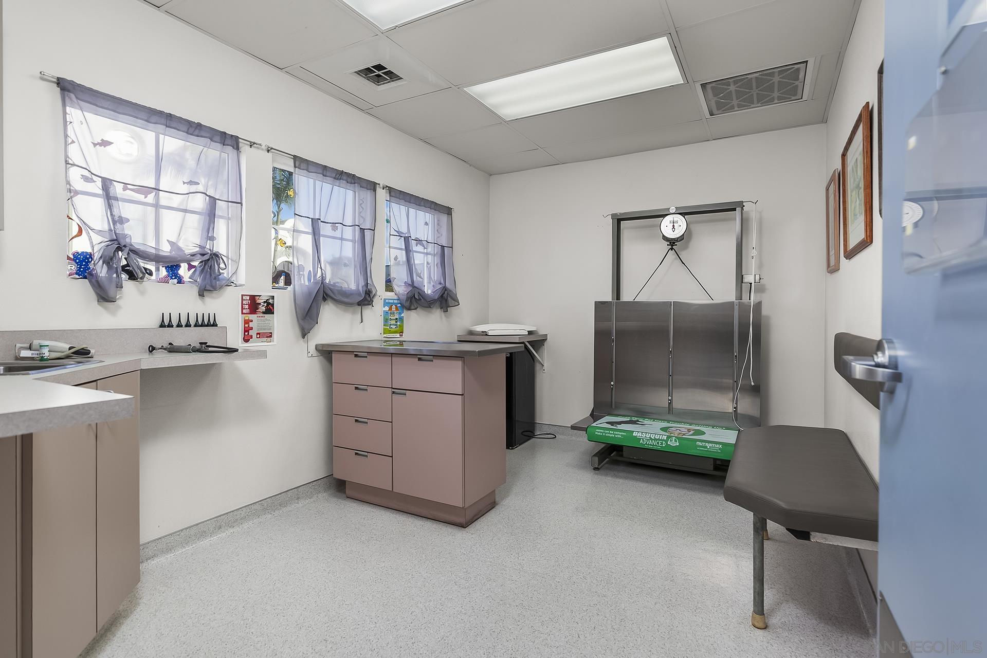 Detail Gallery Image 17 of 27 For 1964  Sunset Cliffs Boulevard, San Diego,  CA 92107 - – Beds | – Baths