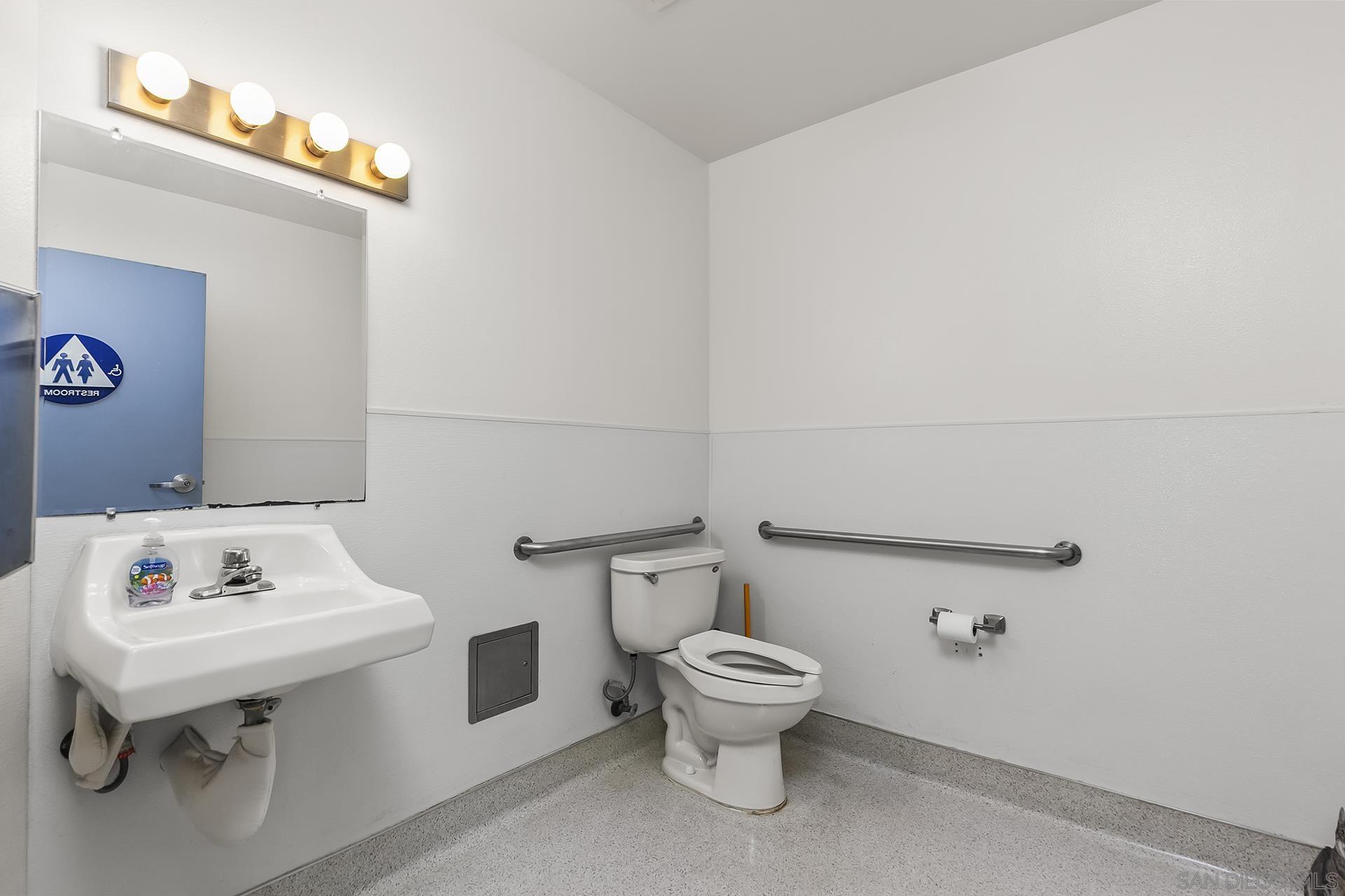 Detail Gallery Image 26 of 27 For 1964  Sunset Cliffs Boulevard, San Diego,  CA 92107 - – Beds | – Baths