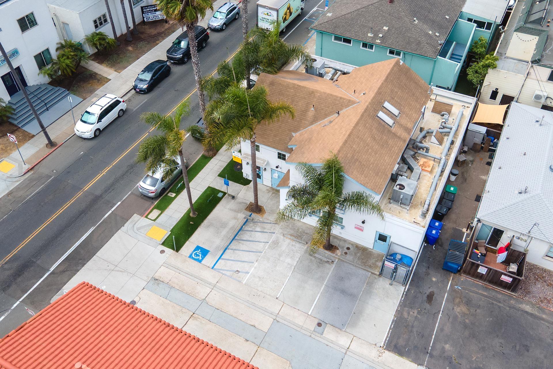 Detail Gallery Image 4 of 27 For 1964  Sunset Cliffs Boulevard, San Diego,  CA 92107 - – Beds | – Baths