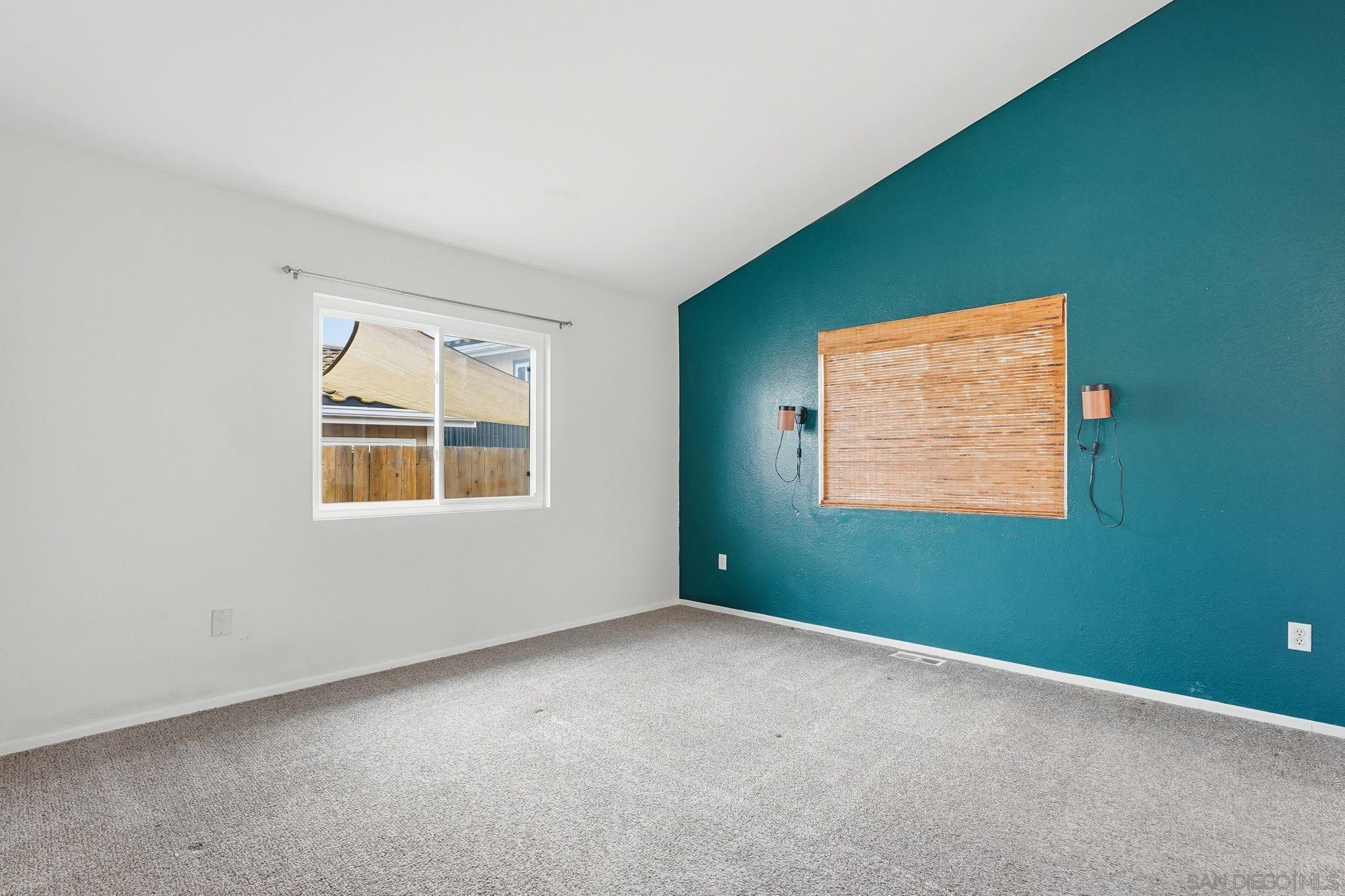 Detail Gallery Image 11 of 28 For 14955  Avenida Venusto  #85,  San Diego,  CA 92128 - 3 Beds | 2 Baths