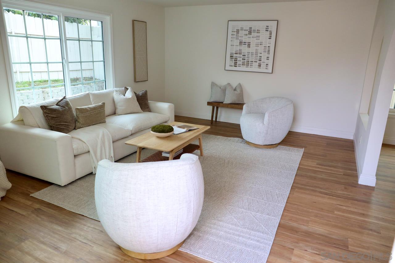 Detail Gallery Image 15 of 34 For 8907  Taurus Place, San Diego,  CA 92126 - 5 Beds | 3 Baths