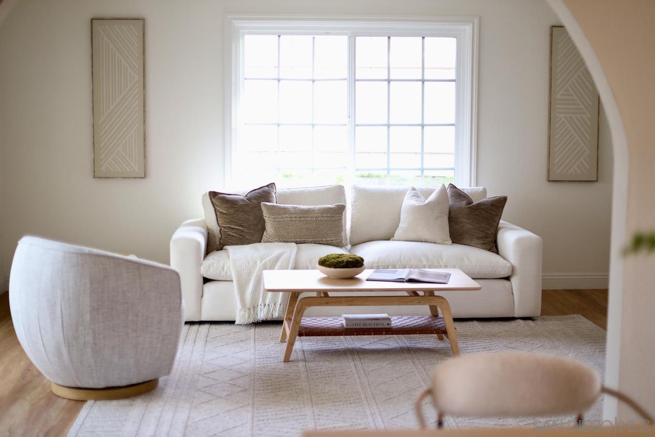 Detail Gallery Image 18 of 34 For 8907  Taurus Place, San Diego,  CA 92126 - 5 Beds | 3 Baths