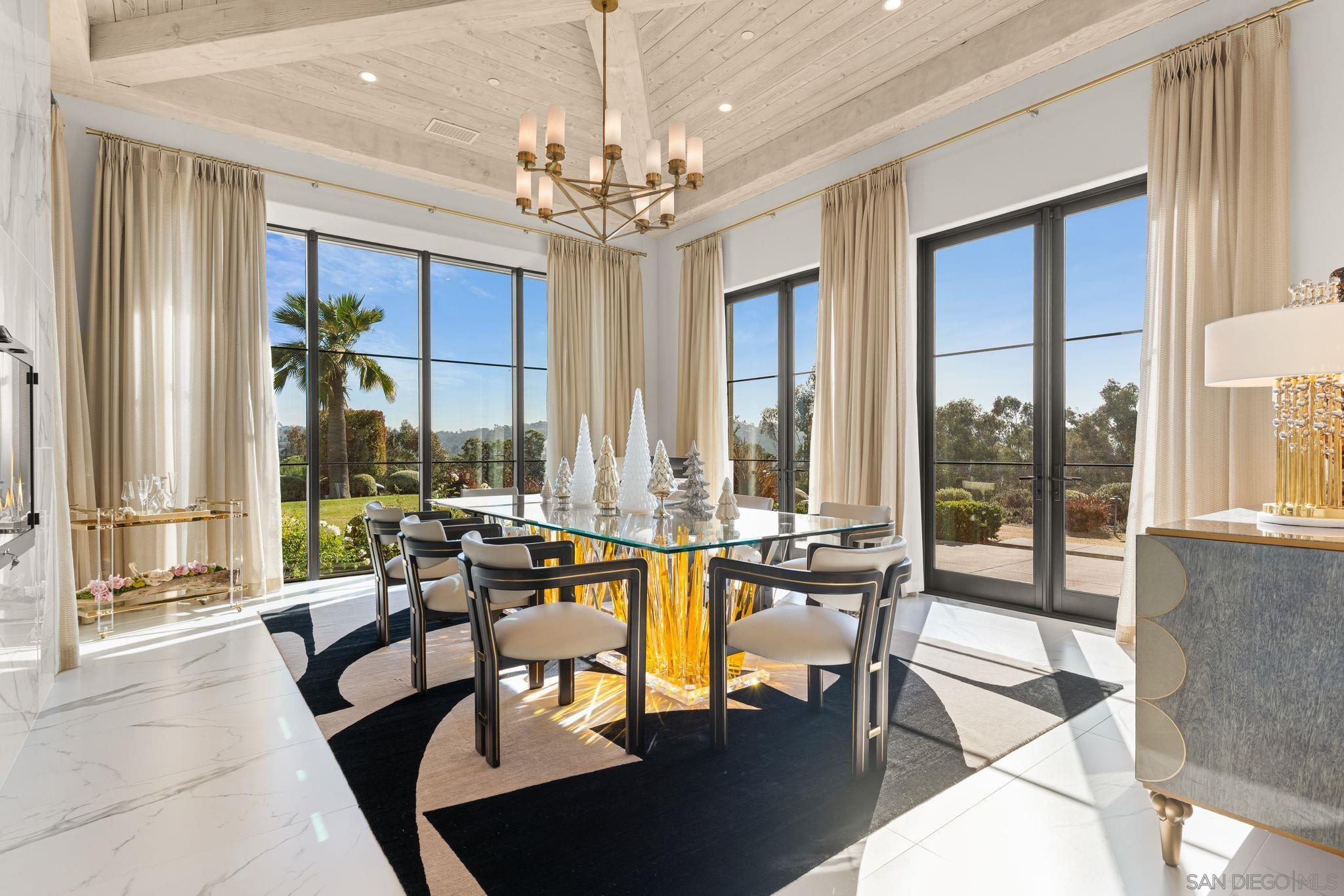 Detail Gallery Image 23 of 39 For 16640  El Camino Real, Rancho Santa Fe,  CA 92067 - 6 Beds | 8/1 Baths