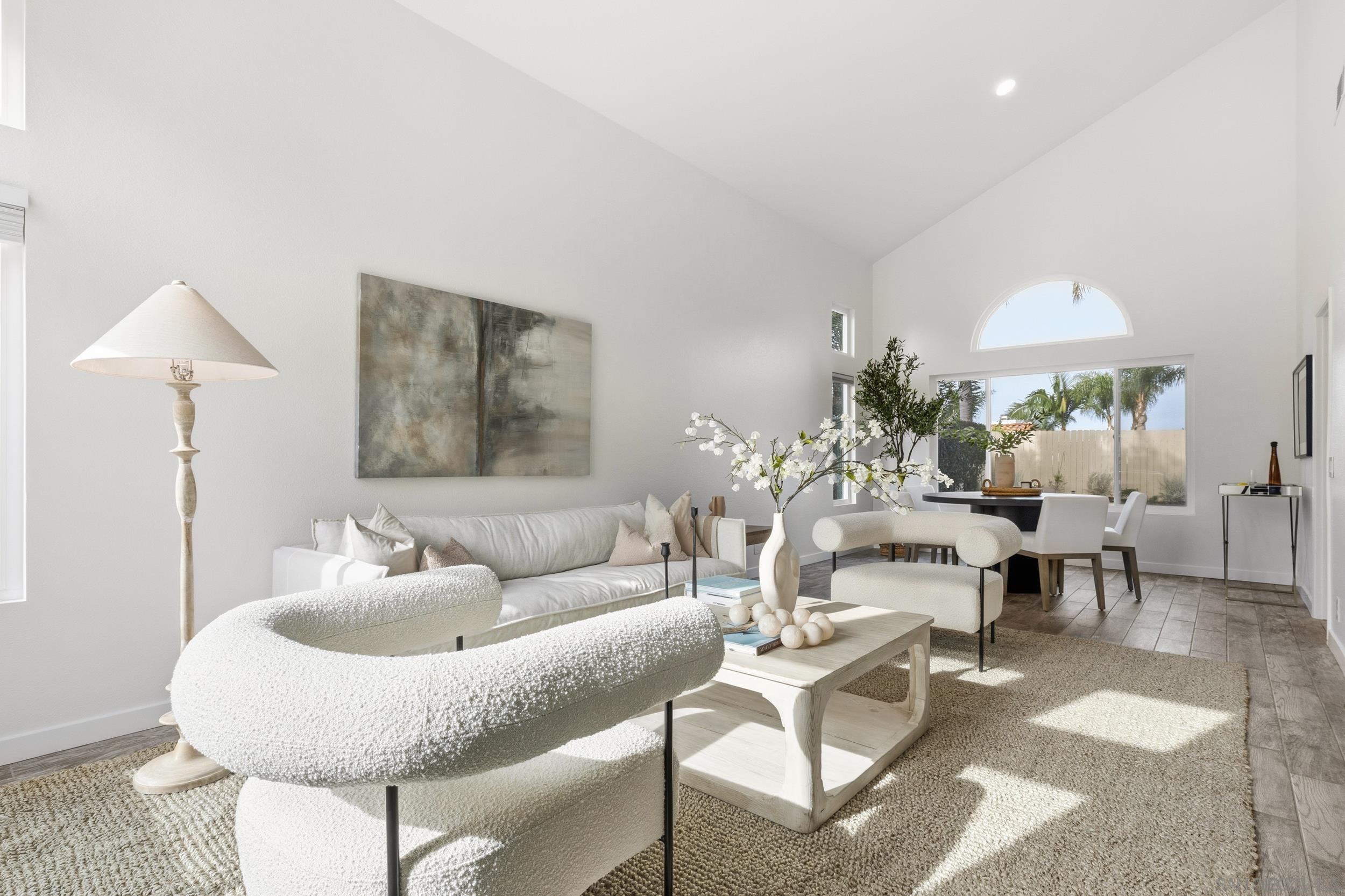 Detail Gallery Image 5 of 28 For 4972  Calle Sobrado, Oceanside,  CA 92056 - 4 Beds | 2/1 Baths