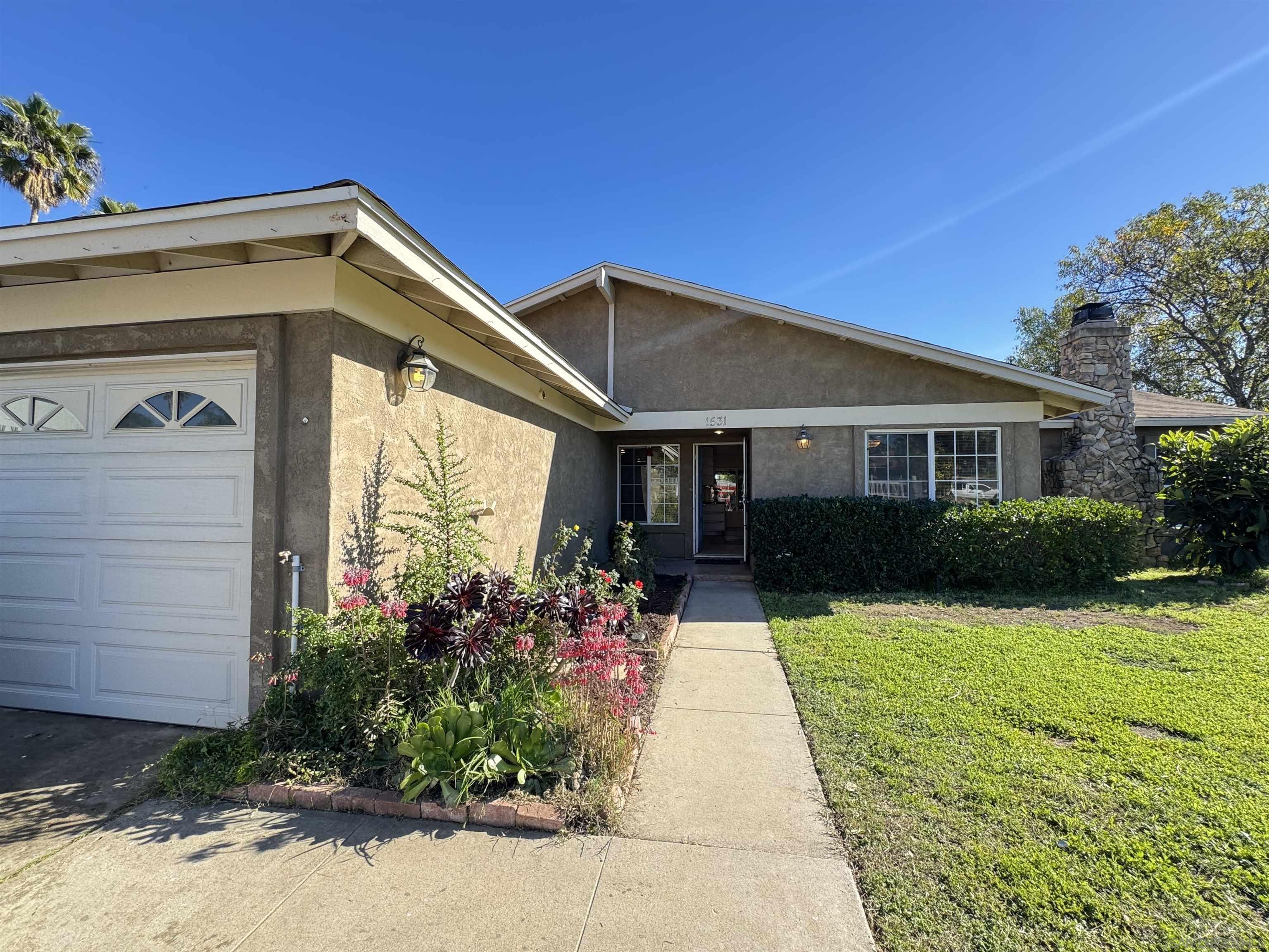 Detail Gallery Image 40 of 41 For 1531  View Pointe, Escondido,  CA 92027 - 5 Beds | 2 Baths