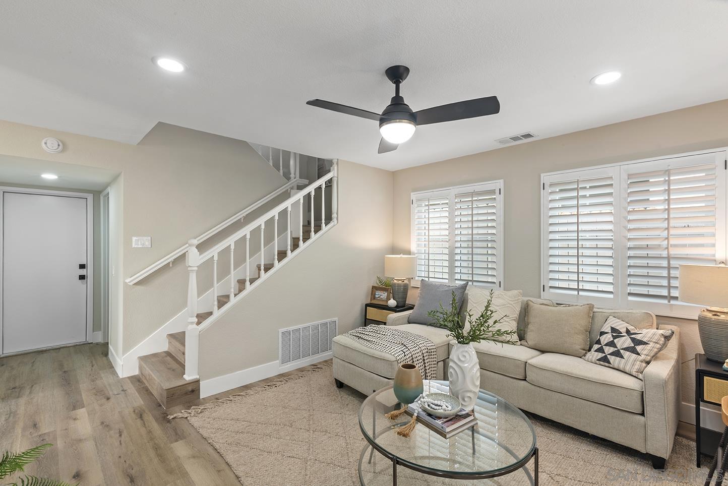 Detail Gallery Image 10 of 41 For 14811  Summerbreeze Way, San Diego,  CA 92128 - 3 Beds | 2/1 Baths