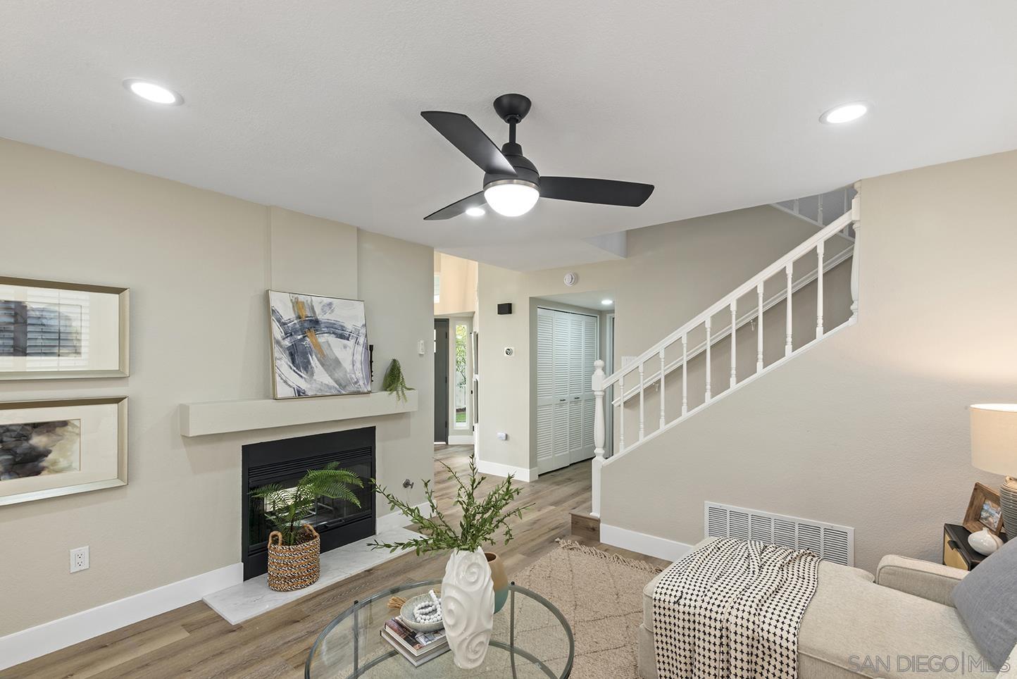 Detail Gallery Image 11 of 41 For 14811  Summerbreeze Way, San Diego,  CA 92128 - 3 Beds | 2/1 Baths