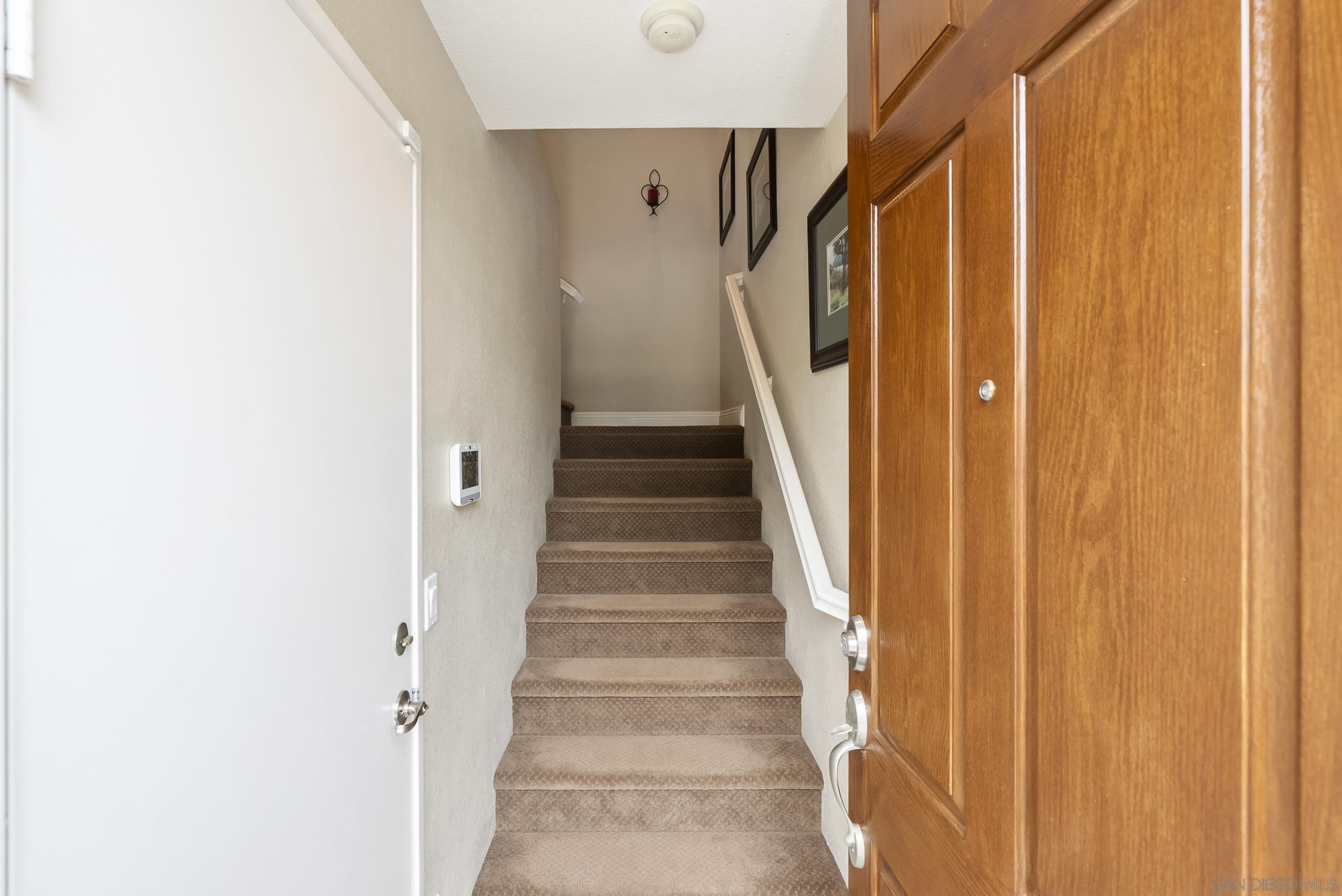 Detail Gallery Image 3 of 36 For 14110  Brent Wilsey Pl  #1,  San Diego,  CA 92128 - 2 Beds | 2 Baths