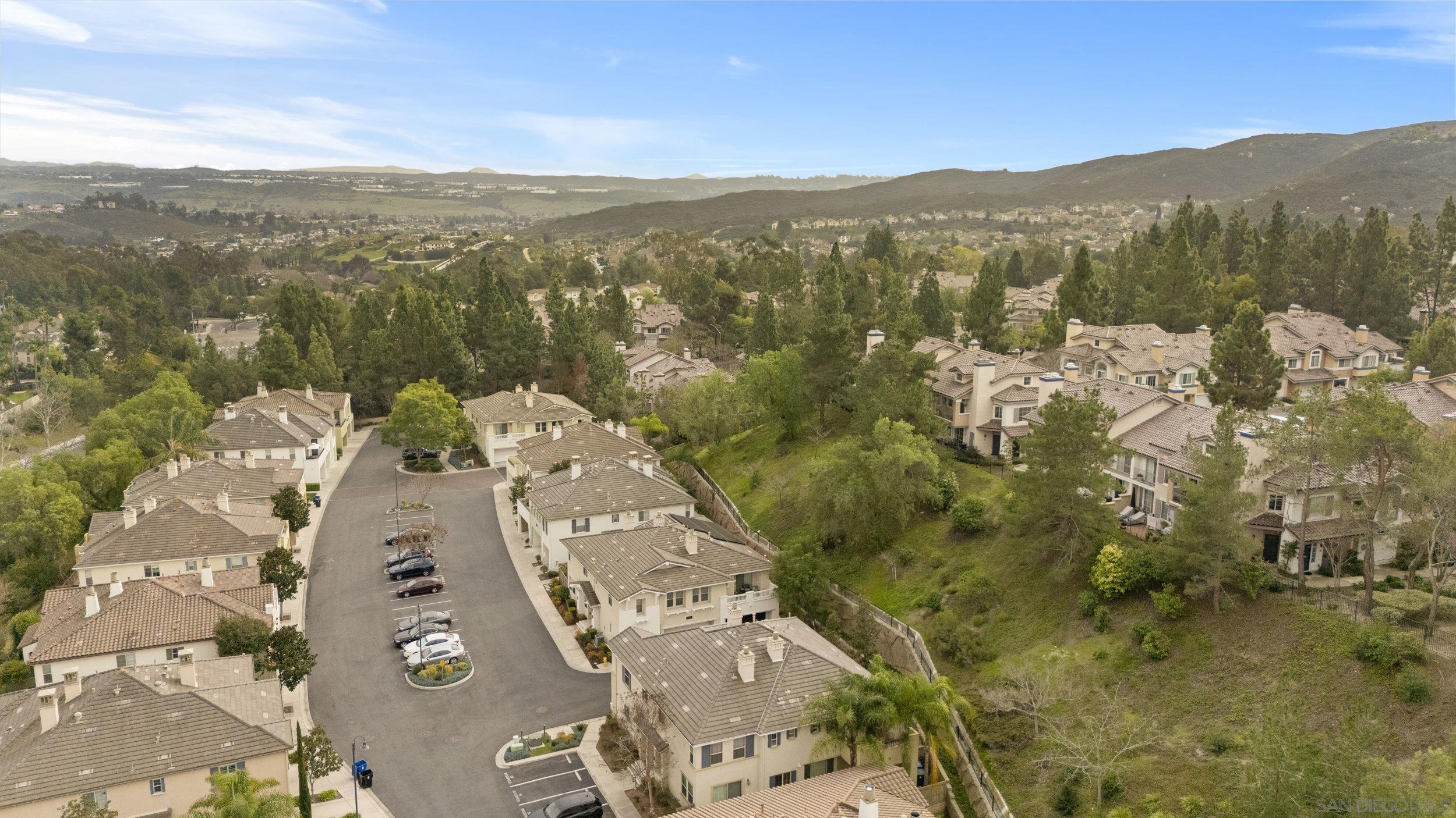 Detail Gallery Image 31 of 36 For 14110  Brent Wilsey Pl  #1,  San Diego,  CA 92128 - 2 Beds | 2 Baths