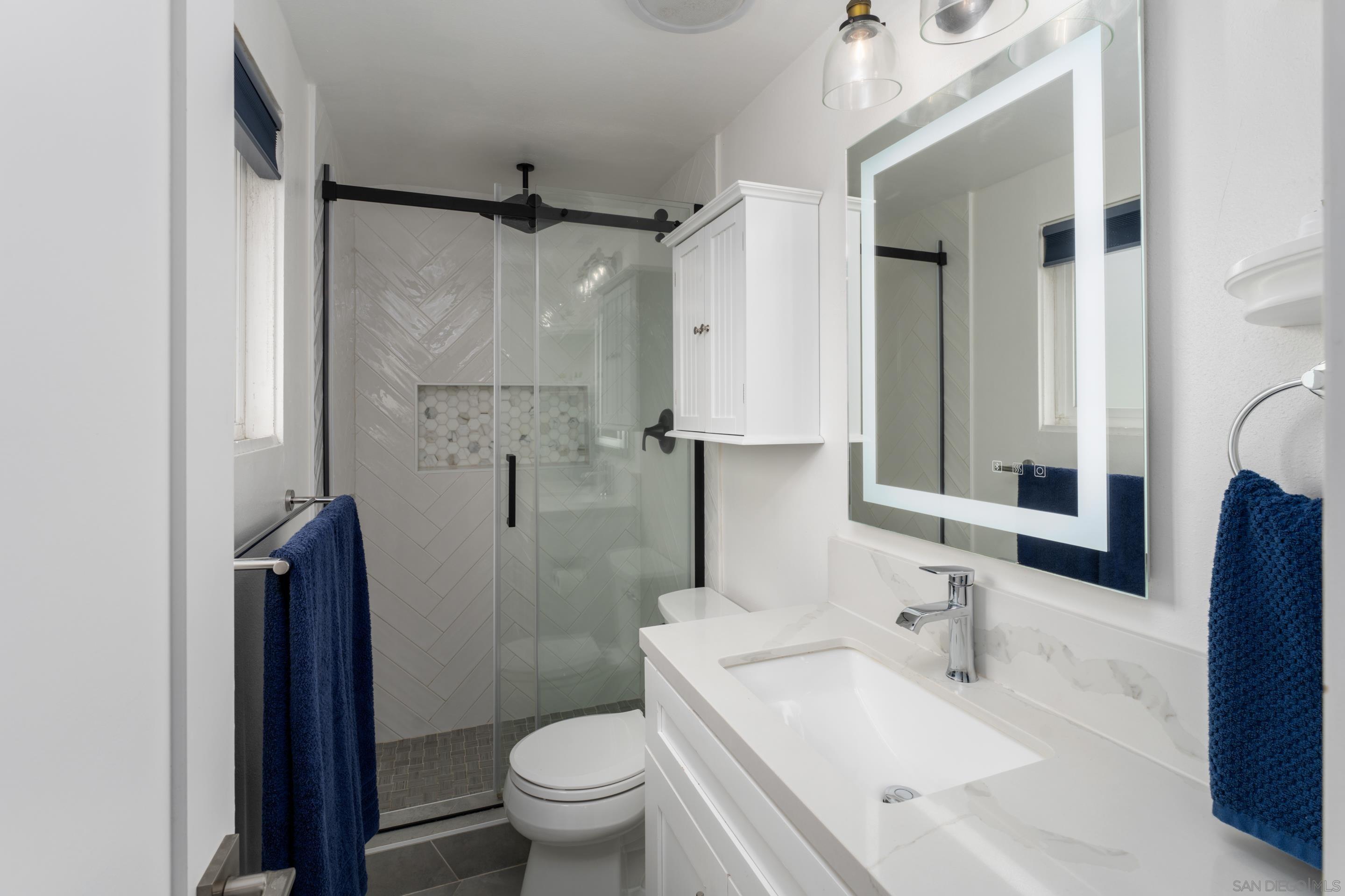 Detail Gallery Image 12 of 28 For 3451  Lockwood Dr, San Diego,  CA 92123 - 3 Beds | 2 Baths