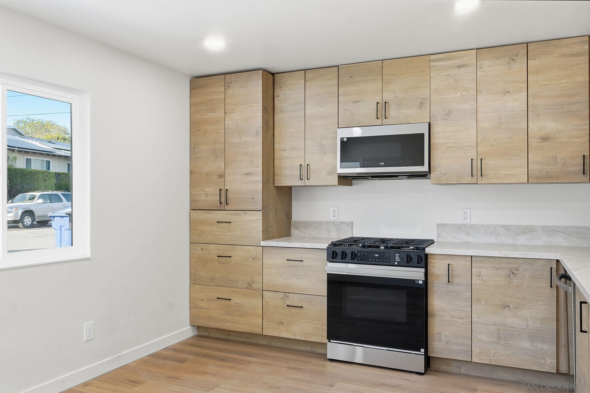 Detail Gallery Image 13 of 57 For 5067  Alumni Pl, San Diego,  CA 92115 - – Beds | – Baths