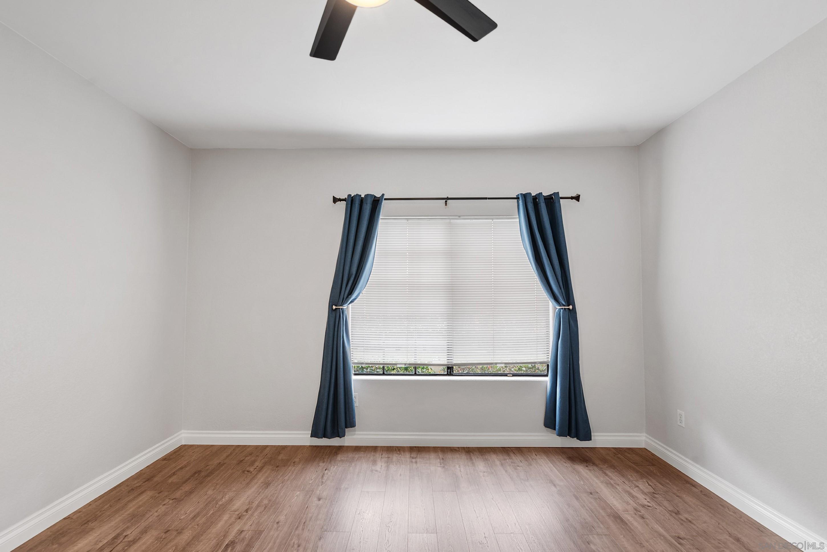 Detail Gallery Image 26 of 45 For 16232  Avenida Venusto  #B,  San Diego,  CA 92128 - 3 Beds | 2 Baths