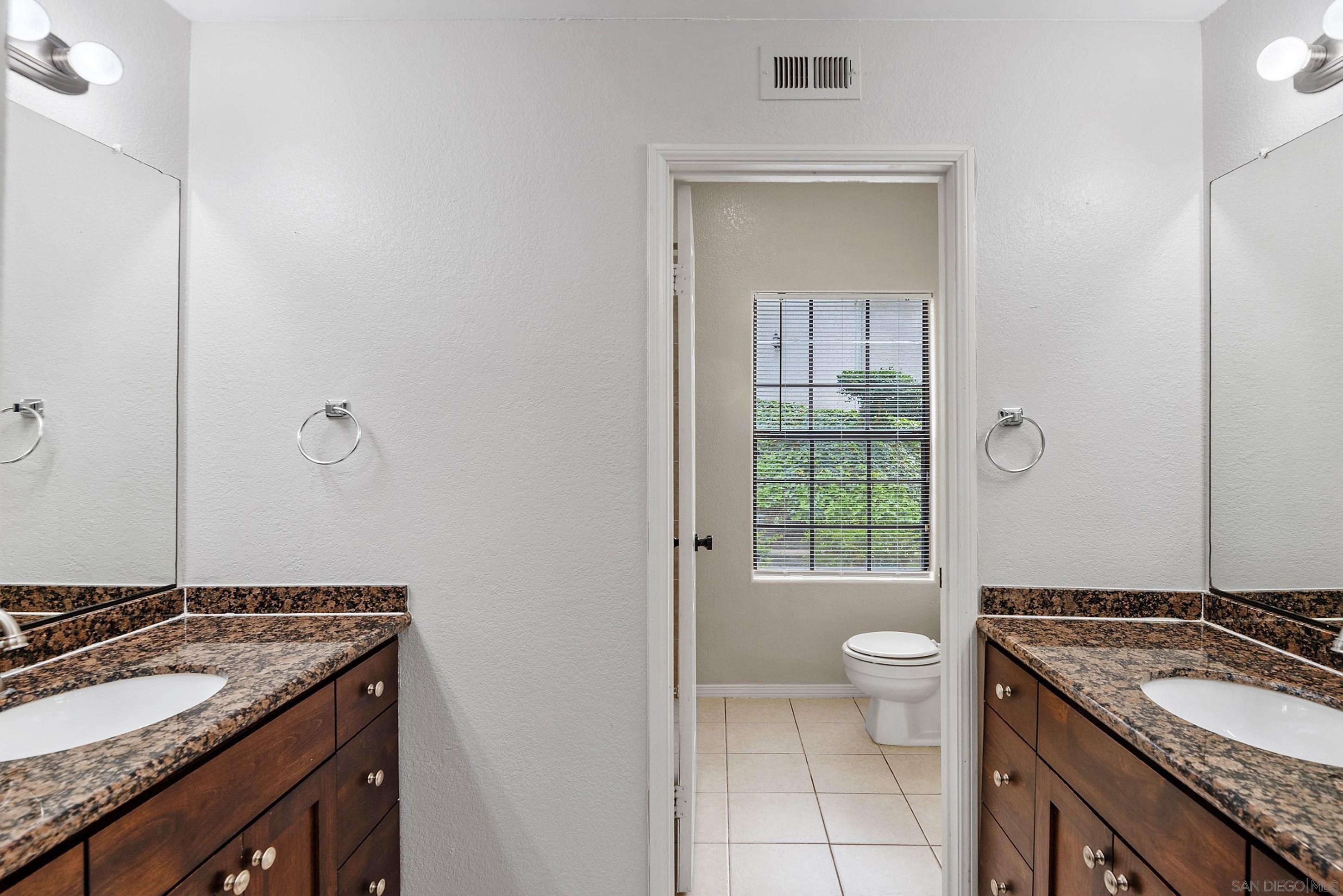 Detail Gallery Image 29 of 45 For 16232  Avenida Venusto  #B,  San Diego,  CA 92128 - 3 Beds | 2 Baths