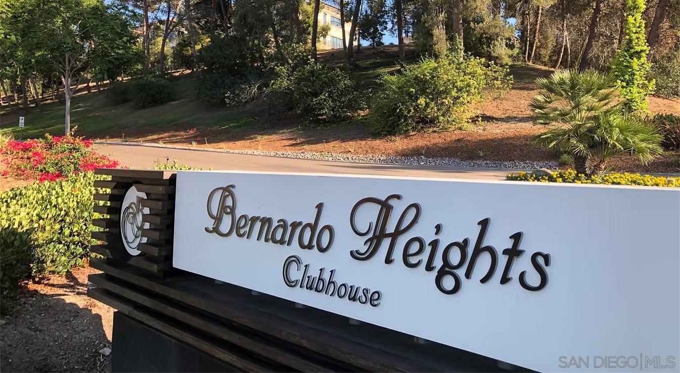 Detail Gallery Image 40 of 45 For 16232  Avenida Venusto  #B,  San Diego,  CA 92128 - 3 Beds | 2 Baths