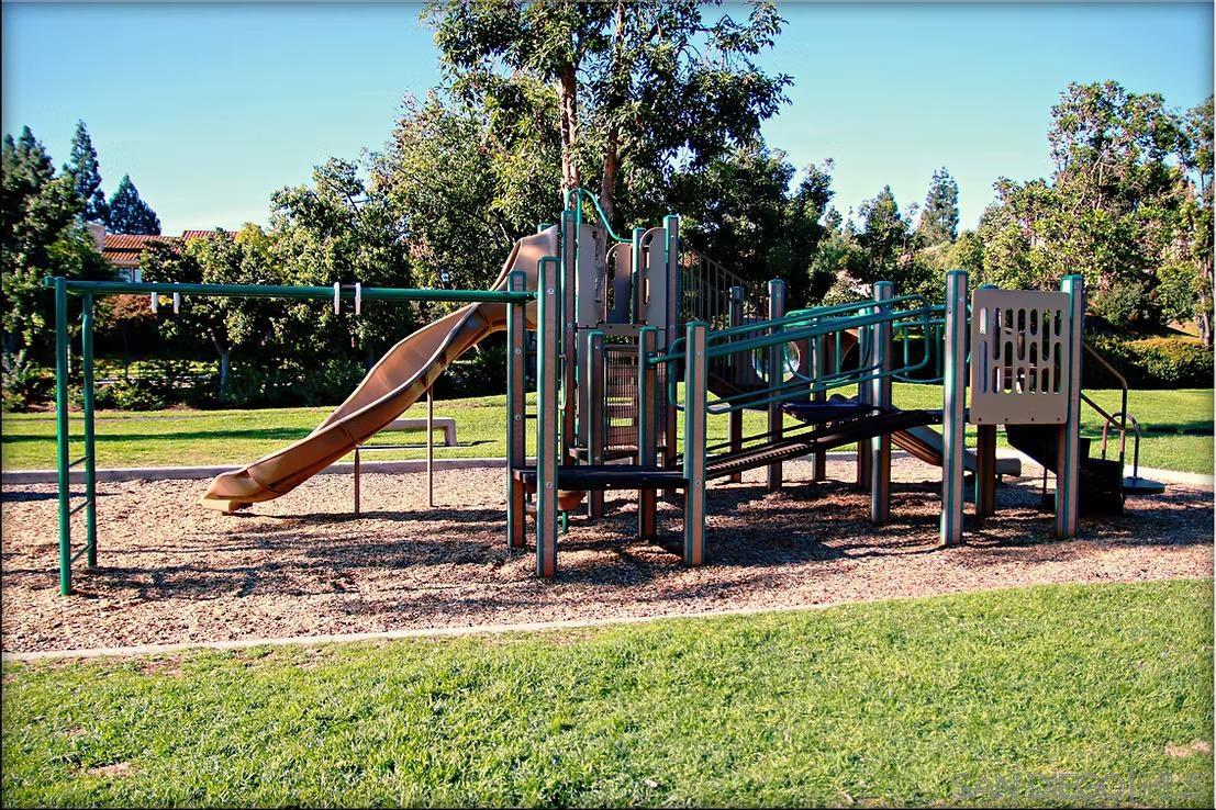 Detail Gallery Image 45 of 45 For 16232  Avenida Venusto  #B,  San Diego,  CA 92128 - 3 Beds | 2 Baths