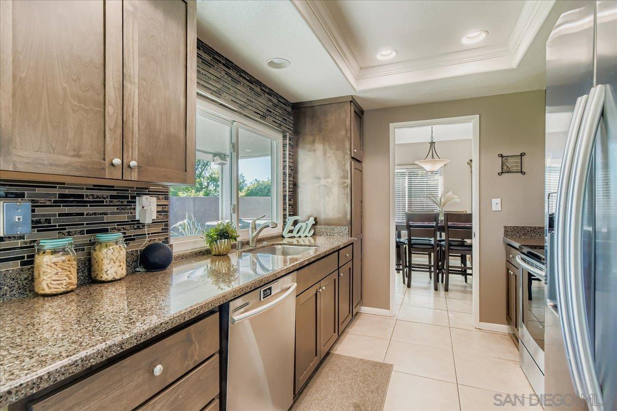 Detail Gallery Image 14 of 47 For 11729  Petirrojo Ct, San Diego,  CA 92124 - 4 Beds | 2/1 Baths