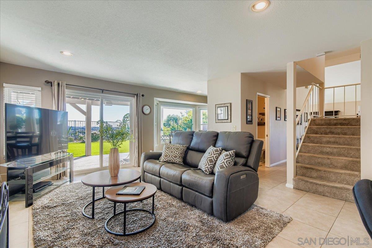 Detail Gallery Image 19 of 47 For 11729  Petirrojo Ct, San Diego,  CA 92124 - 4 Beds | 2/1 Baths