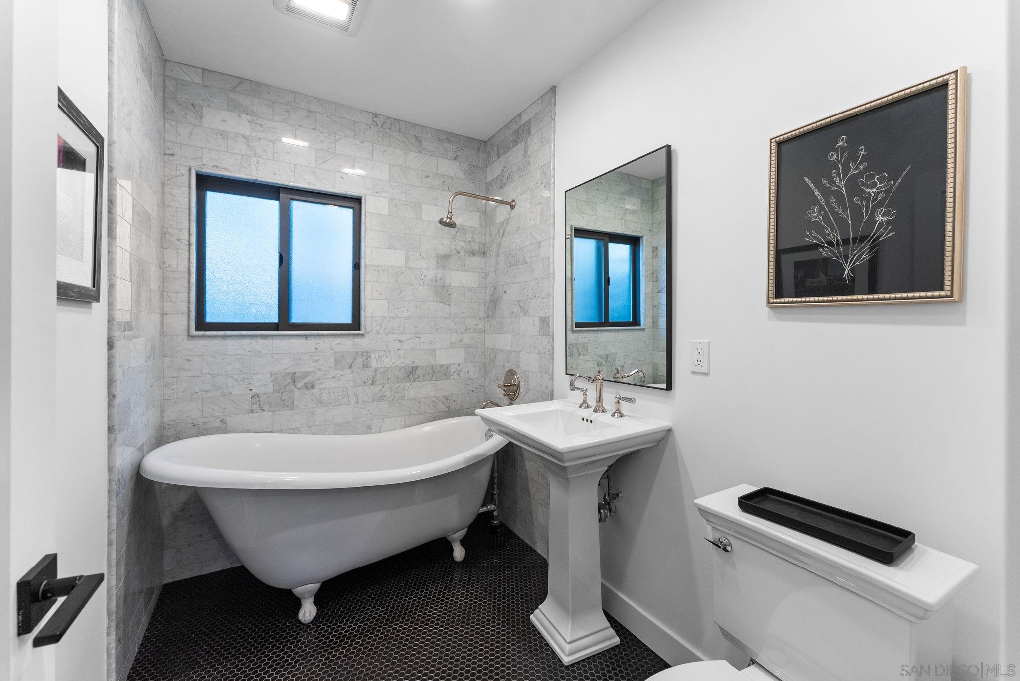 Detail Gallery Image 24 of 34 For 4944  35th St, San Diego,  CA 92116 - 3 Beds | 2 Baths