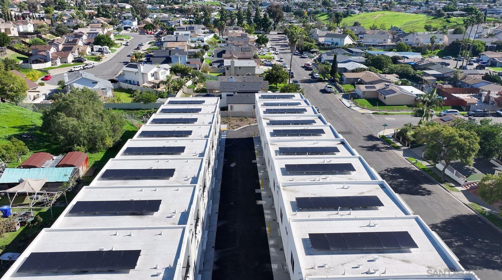 Detail Gallery Image 2 of 15 For 4980  Ocean View Blvd  #P,  San Diego,  CA 92113 - 3 Beds | 2/1 Baths