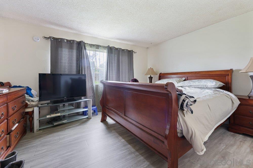 Detail Gallery Image 7 of 14 For 1050  Armacost Rd., San Diego,  CA 92114 - 3 Beds | 2 Baths