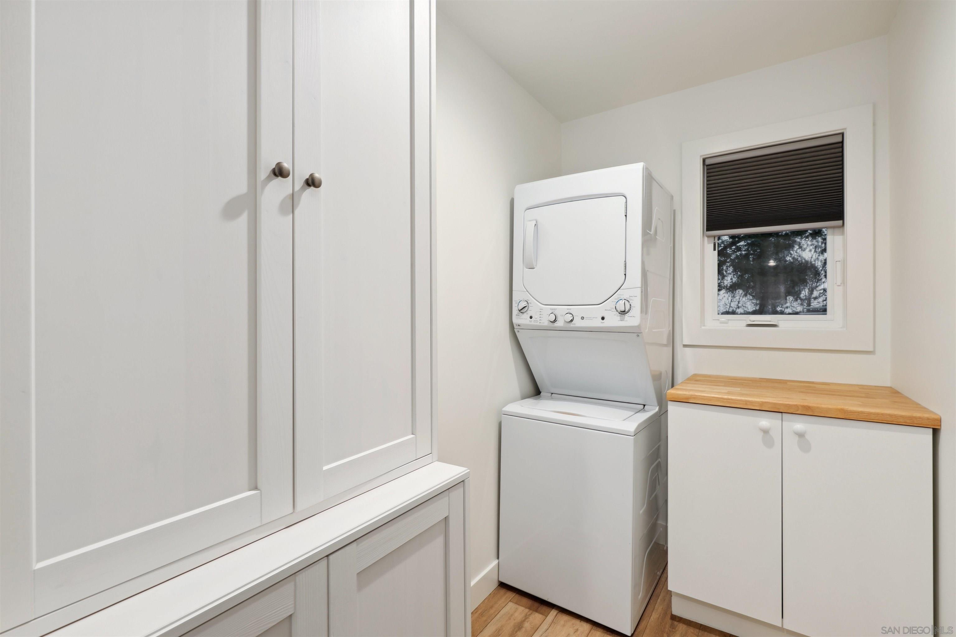 Detail Gallery Image 31 of 34 For 4525-27  Conrad Drive, La Mesa,  CA 91941 - 6 Beds | 4 Baths