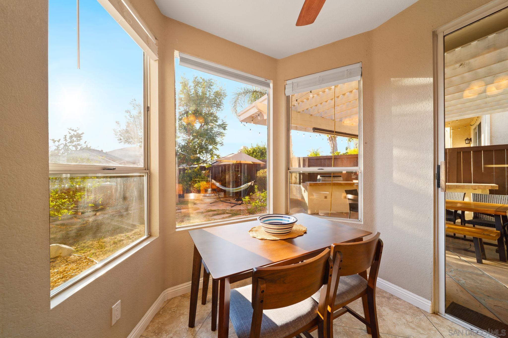 Detail Gallery Image 24 of 52 For 18106  Chieftain Ct, San Diego,  CA 92127 - 4 Beds | 3 Baths