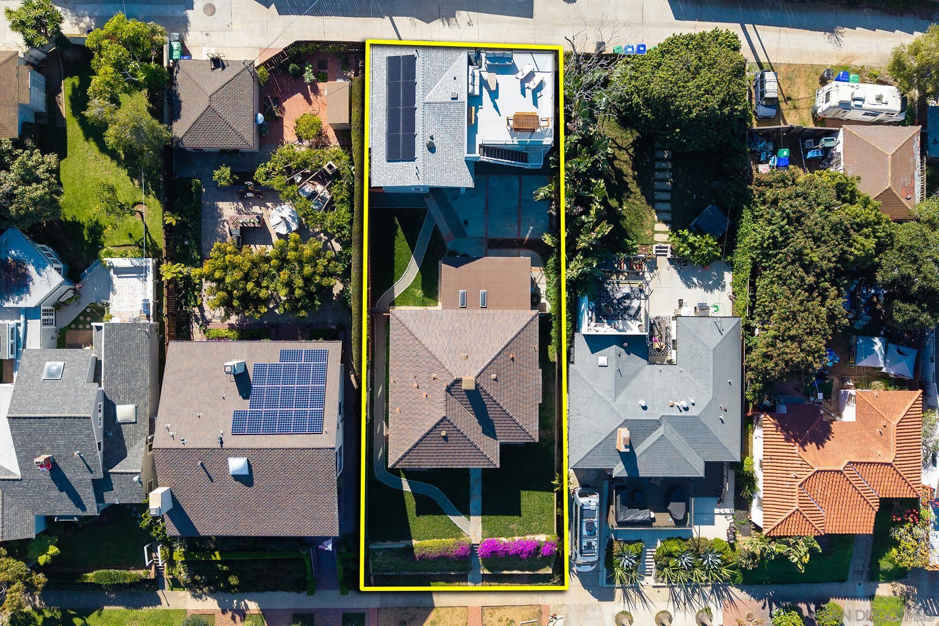 Detail Gallery Image 5 of 75 For 4445  Coronado Avenue, San Diego,  CA 92107 - 6 Beds | 2/1 Baths