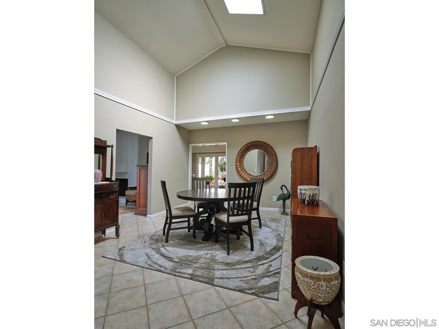 Detail Gallery Image 13 of 45 For 7949  Deerfield St, San Diego,  CA 92120 - 3 Beds | 2 Baths